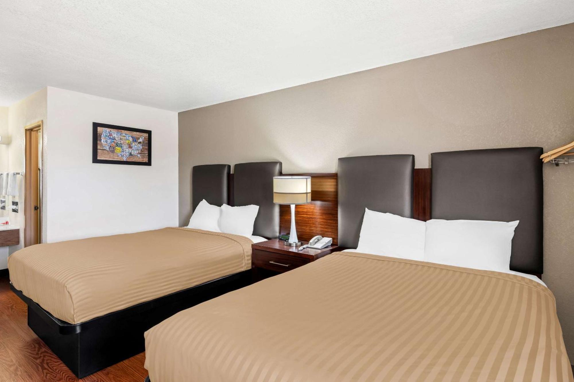 Econo Lodge Emporia Ngoại thất bức ảnh